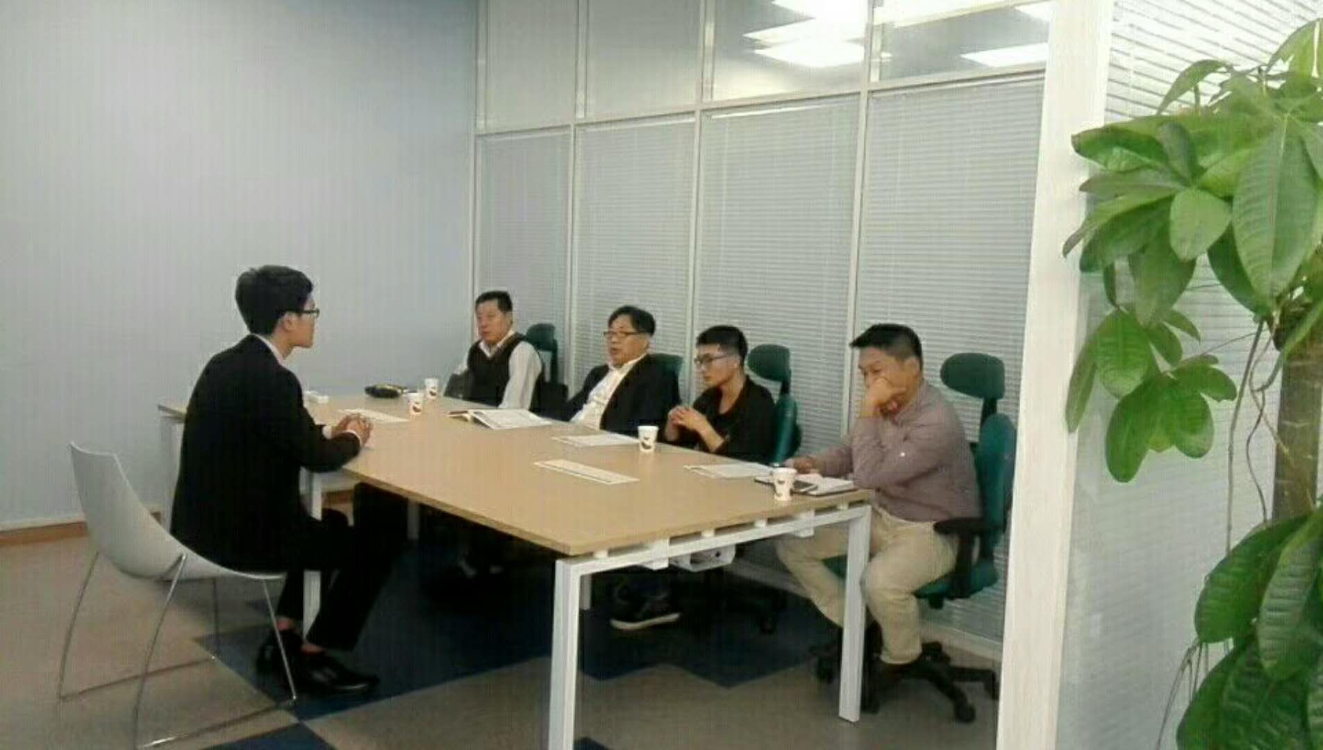 &#20247;&#24425;&#23448;&#32593;&#45;&#40;&#20013;&#22269;&#41;&#32929;&#20221;&#26377;&#38480;&#20844;&#21496;