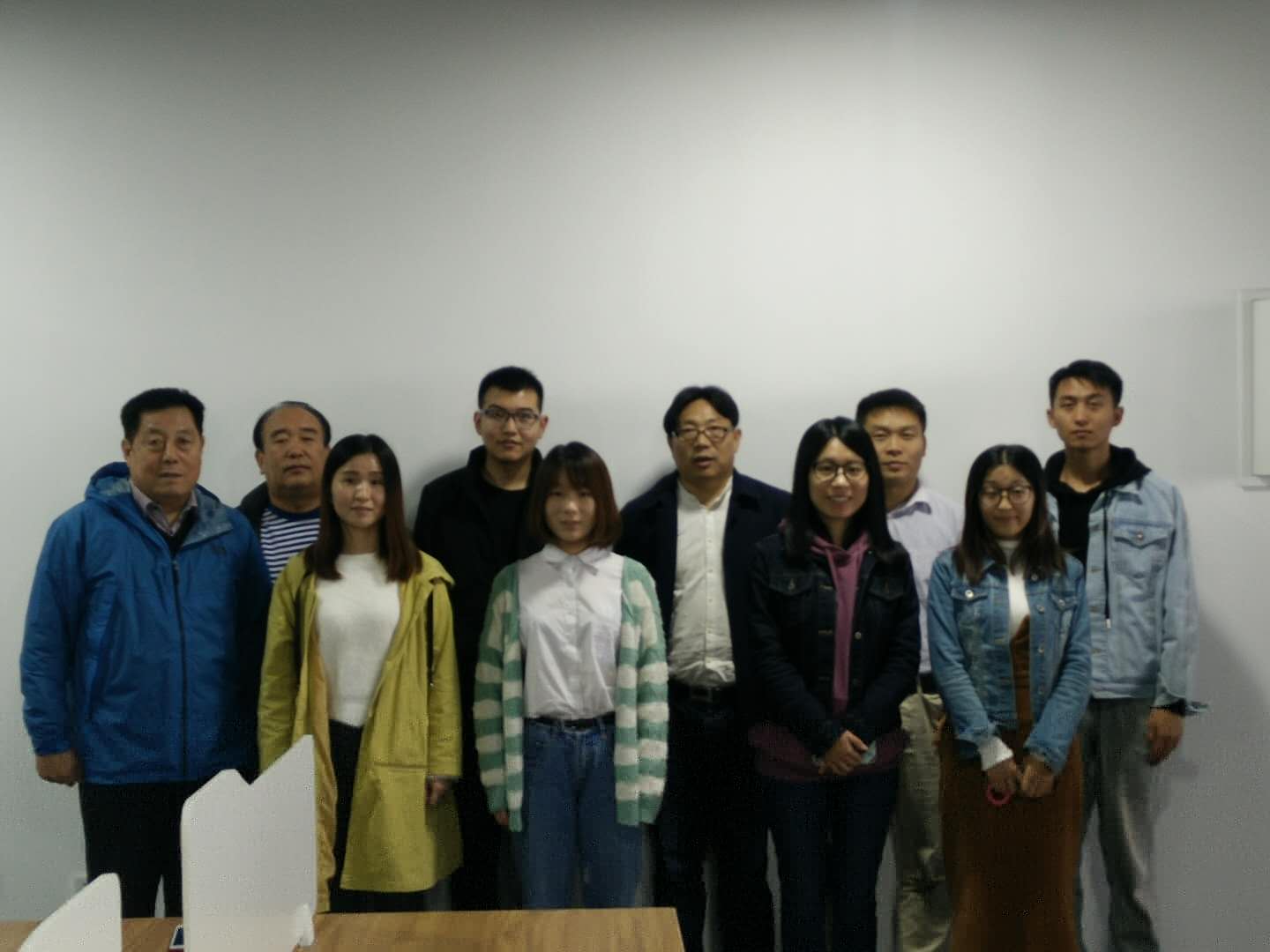 &#20247;&#24425;&#23448;&#32593;&#45;&#40;&#20013;&#22269;&#41;&#32929;&#20221;&#26377;&#38480;&#20844;&#21496;