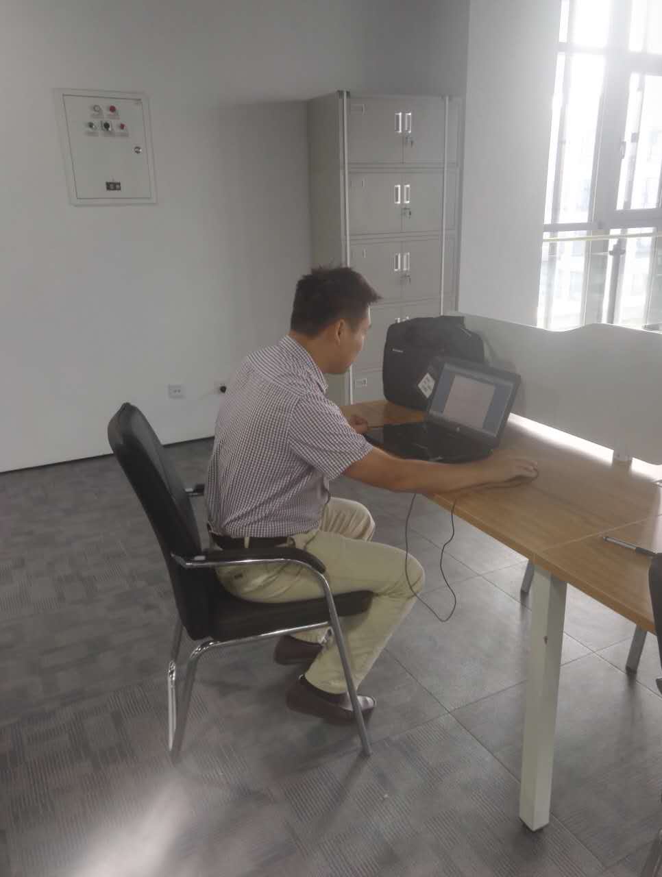 &#20247;&#24425;&#23448;&#32593;&#45;&#40;&#20013;&#22269;&#41;&#32929;&#20221;&#26377;&#38480;&#20844;&#21496;