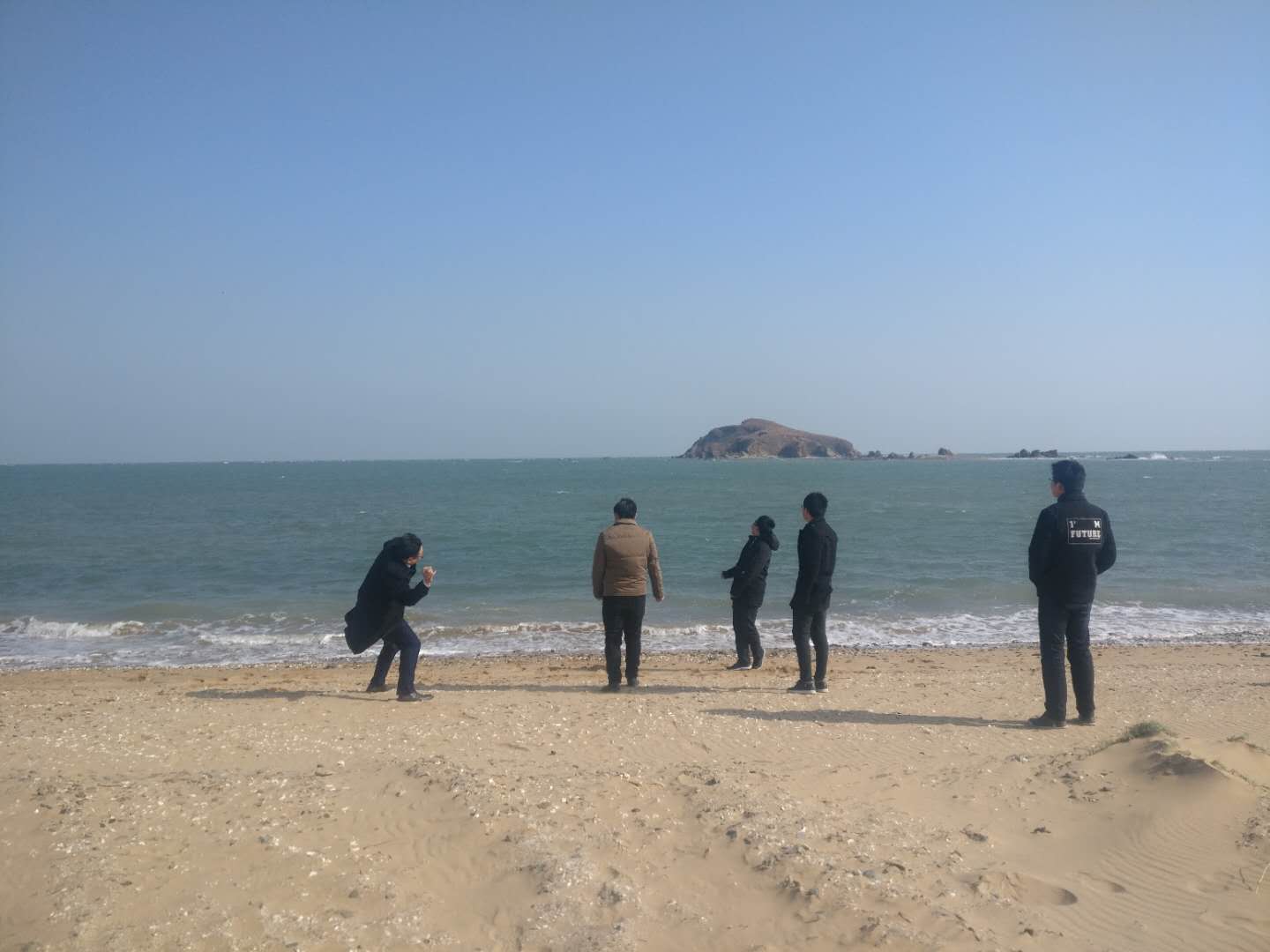 &#20247;&#24425;&#23448;&#32593;&#45;&#40;&#20013;&#22269;&#41;&#32929;&#20221;&#26377;&#38480;&#20844;&#21496;